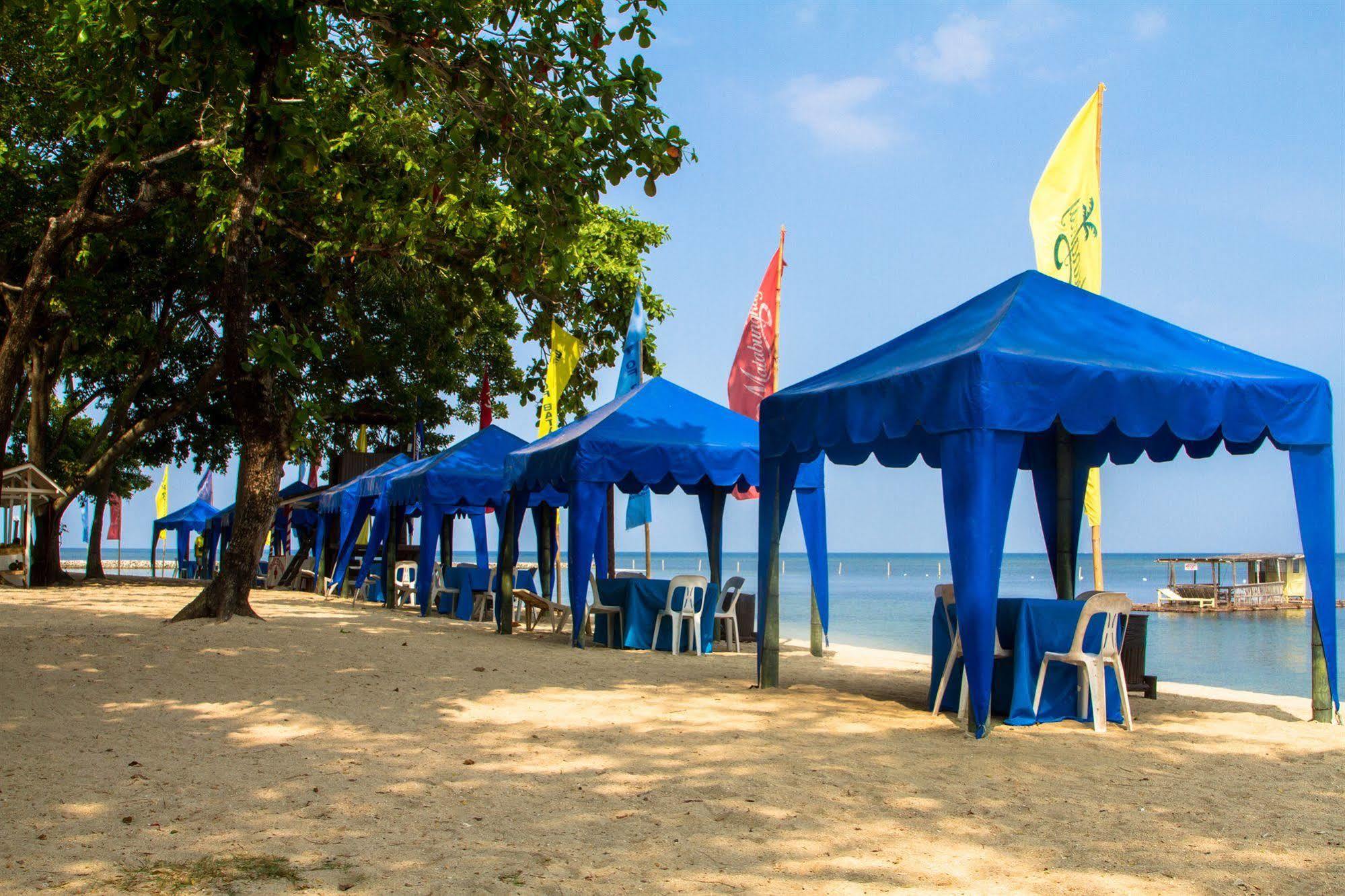 Matabungkay Beach Hotel Lian Eksteriør billede